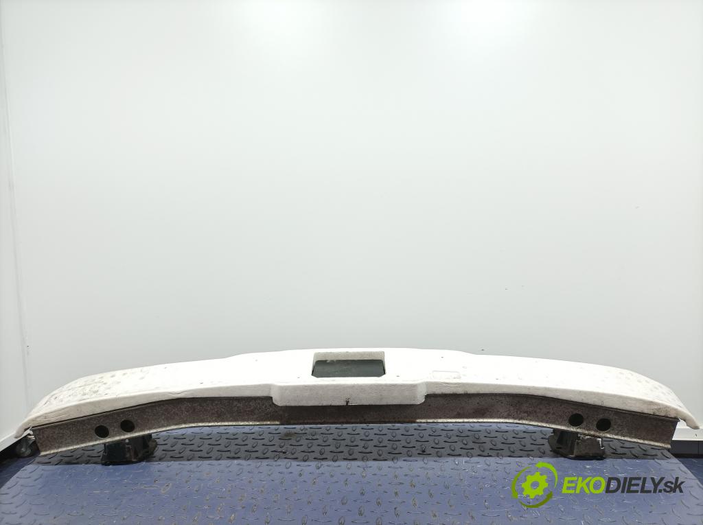 Toyota Prius 2007 výztuha narazník Zad: 01