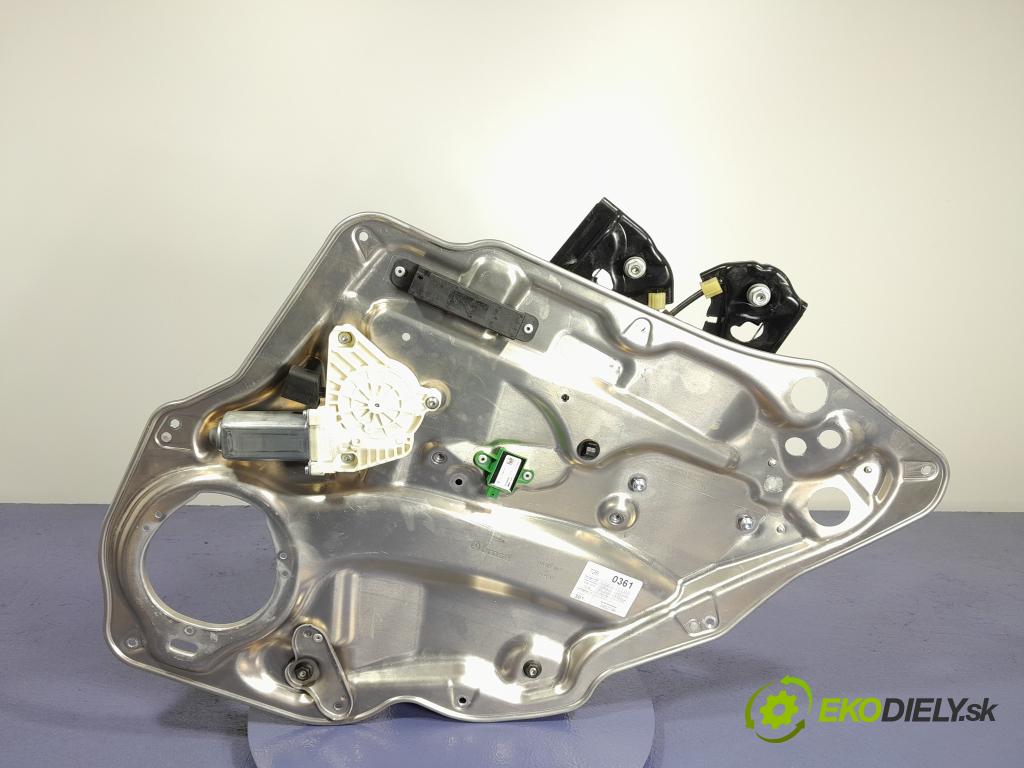 Mercedes Cls 2016 mechanismus stahování Sklenka: Zad: v pravo: 918238-102