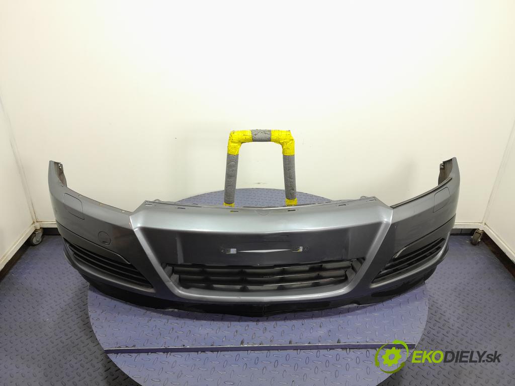 Opel Astra 2005 nárazník před 01
