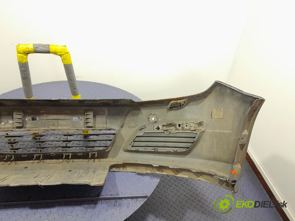 Opel Astra 2005 nárazník před 01