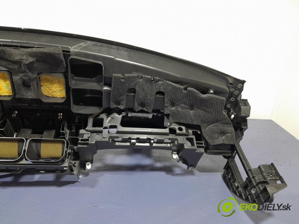 Mercedes Cls 2016 kokpit,pristrojová doska A2186802102