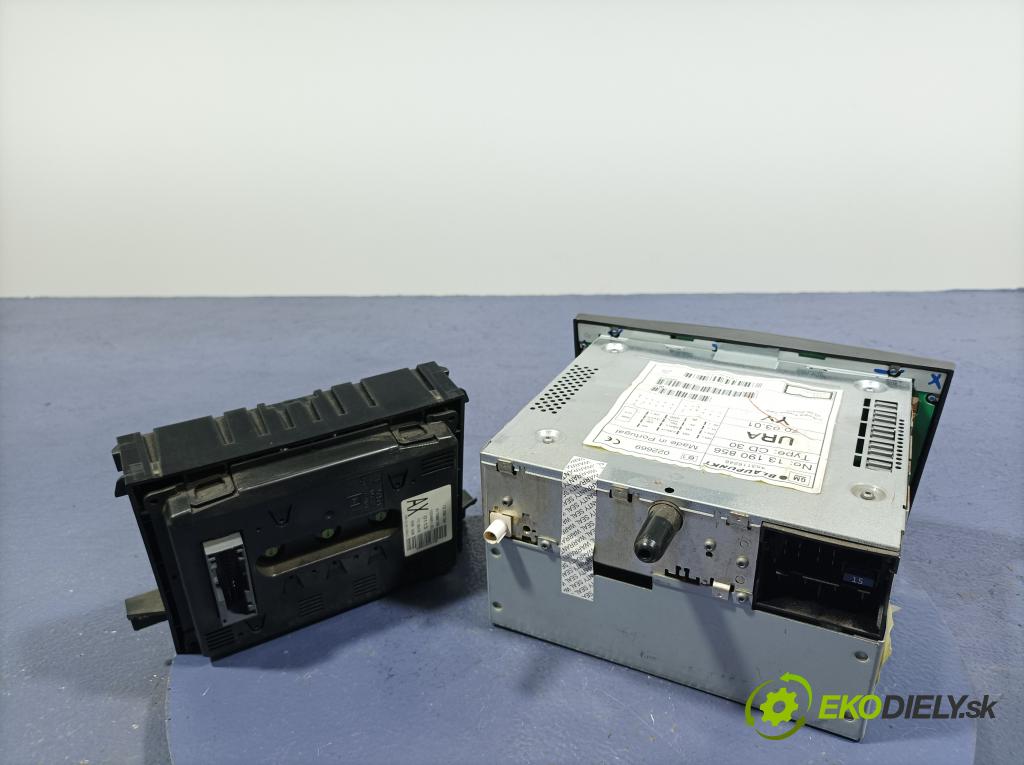 Opel Astra 2005 Radio I Navigácia: 13190856