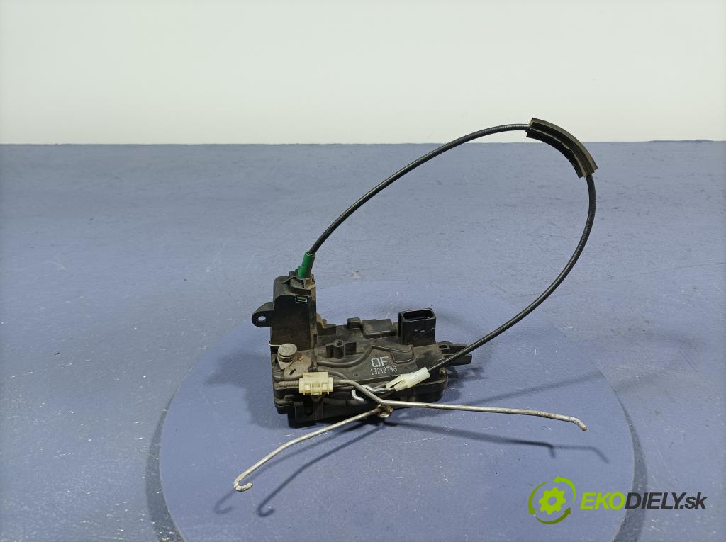 Opel Astra 2005 zámek dveře před Levý: 13218748