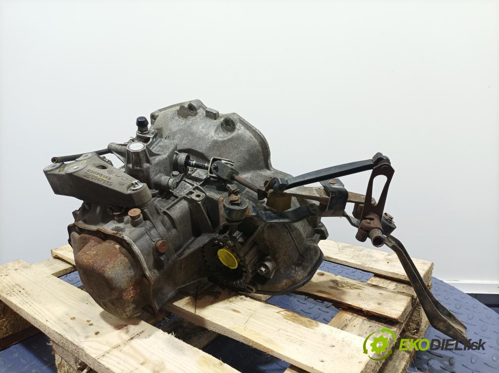 Opel Astra 2005 prevodovka Manualna F13C394
