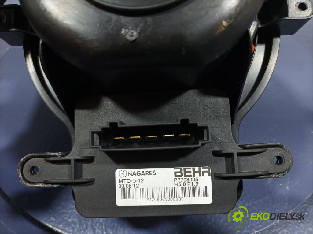 Peugeot 3008 2012 ventilátor Vzduch: T3953001