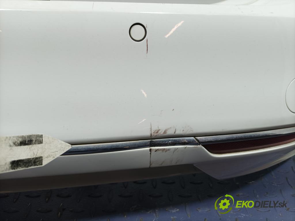 Vw Passat 2015 nárazník Zad: 01