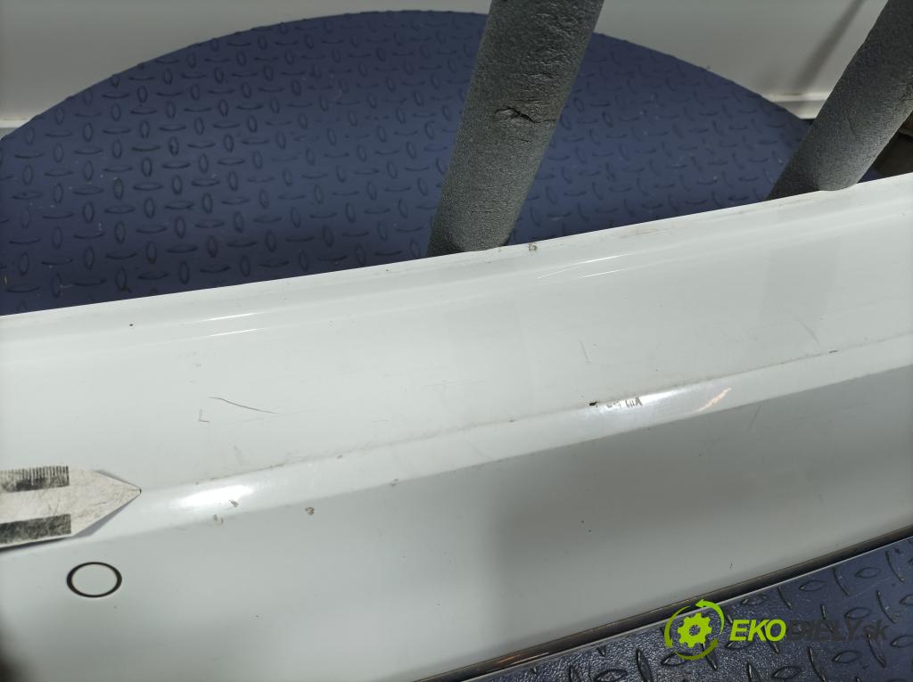 Vw Passat 2015 nárazník Zad: 01