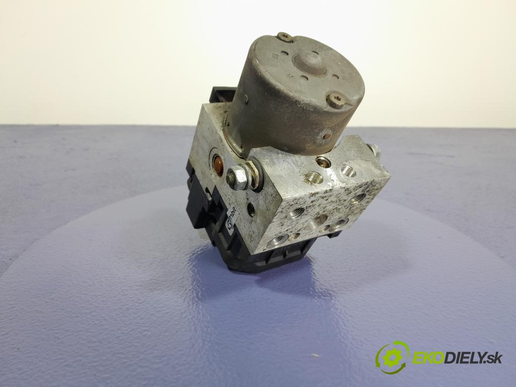 Audi A4 1998 čerpadlo ABS x 8E0614111AB