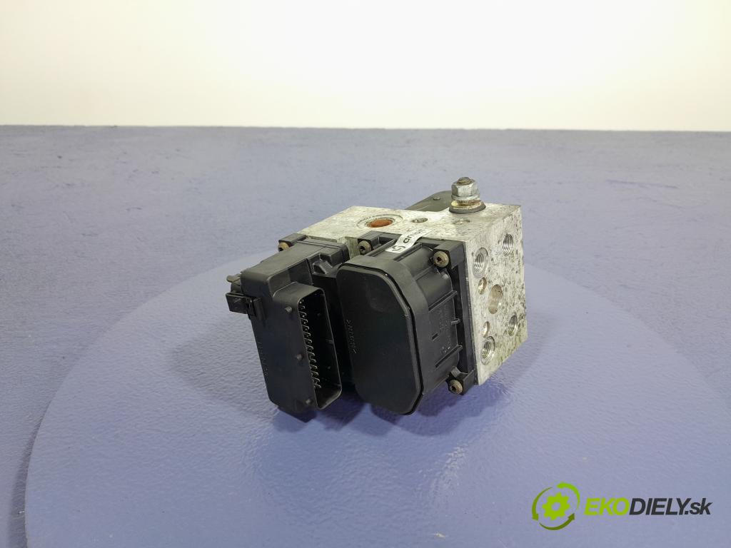 Audi A4 1998 čerpadlo ABS x 8E0614111AB