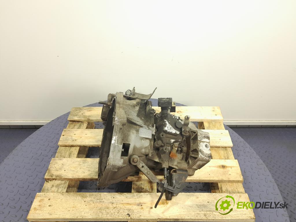 Fiat Panda 2009 prevodovka Manualna 01