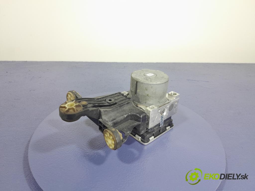 Bmw Seria 3 2019 čerpadlo ABS x 6862014