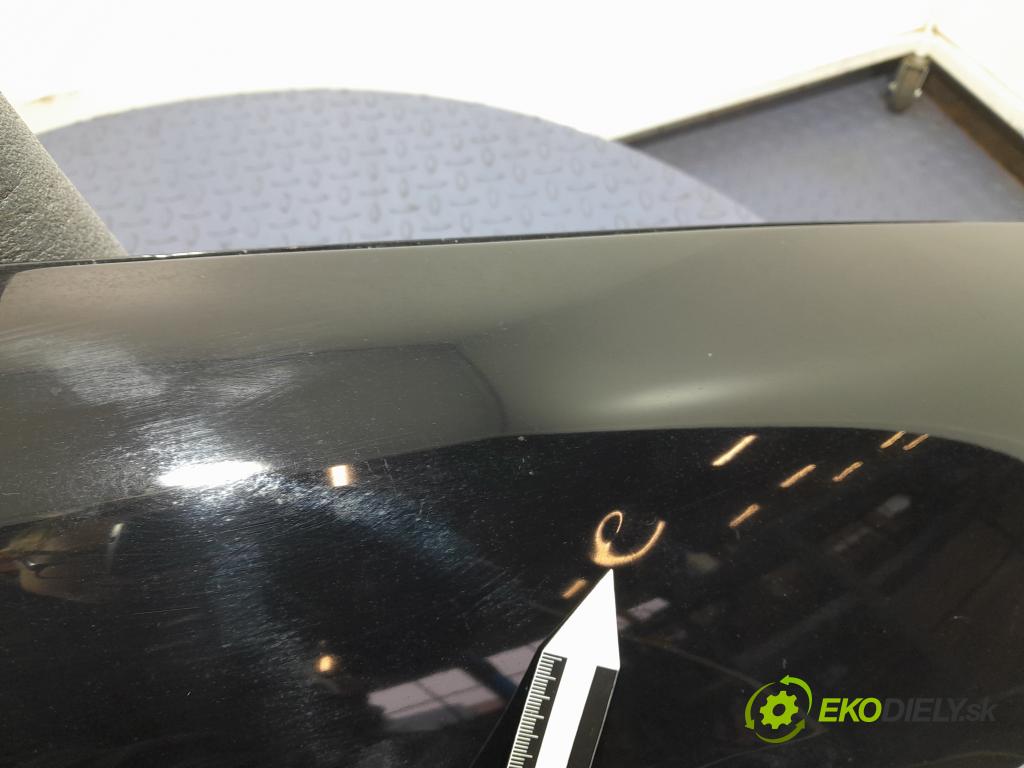 Volvo S60 2000 blatnik před v pravo: 01