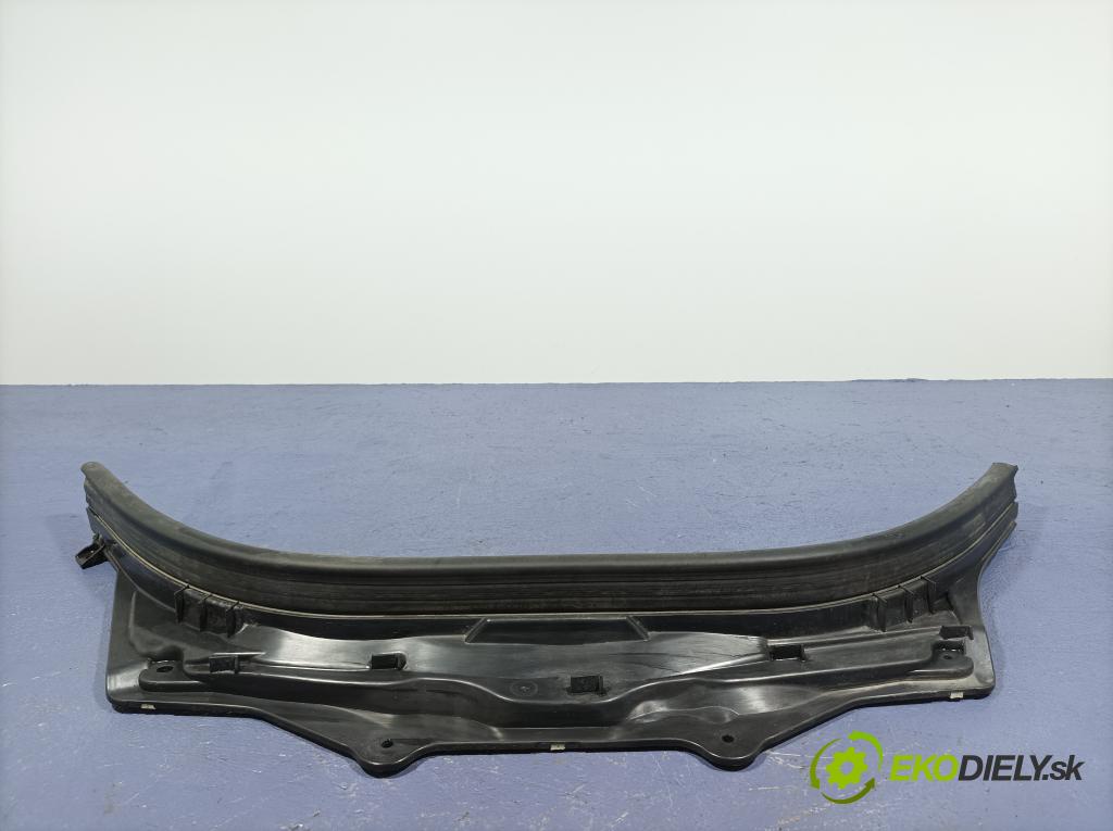 Bmw Seria 3 2019 torpédo 7428165