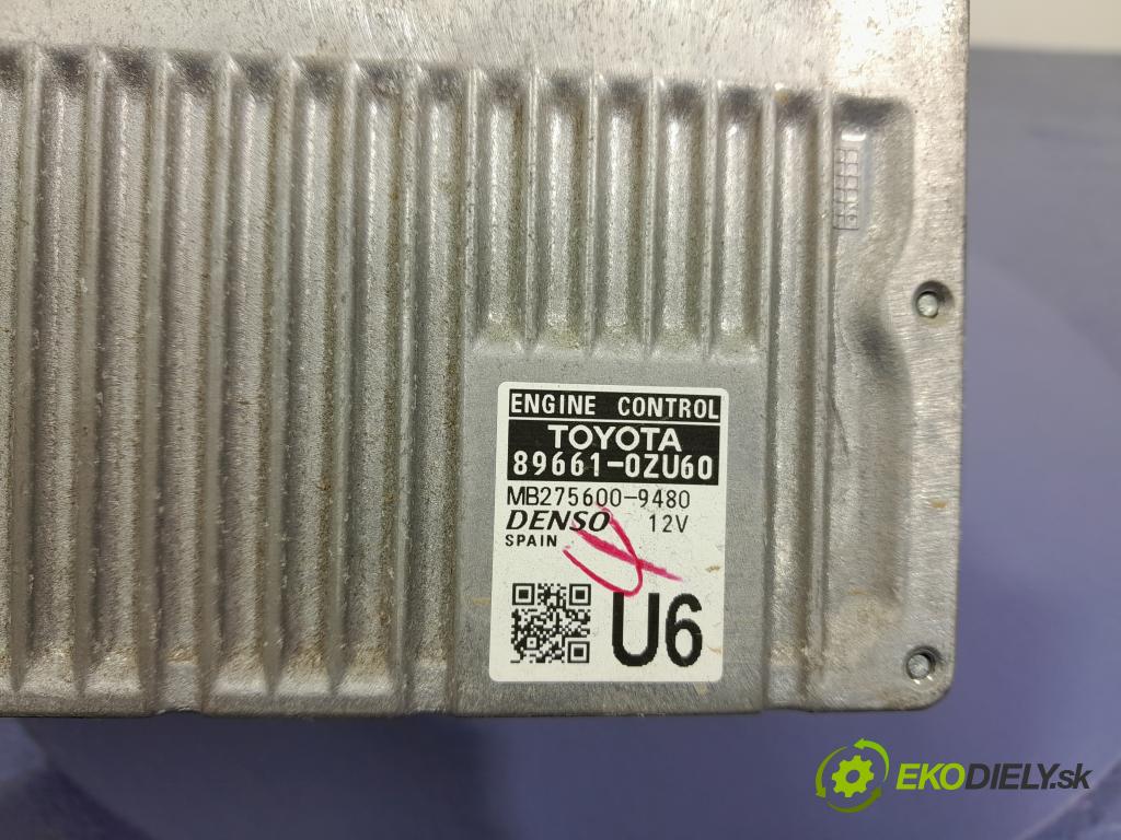 Toyota Auris 2017 riadiaca jednotka Motor: 89661-0ZU60