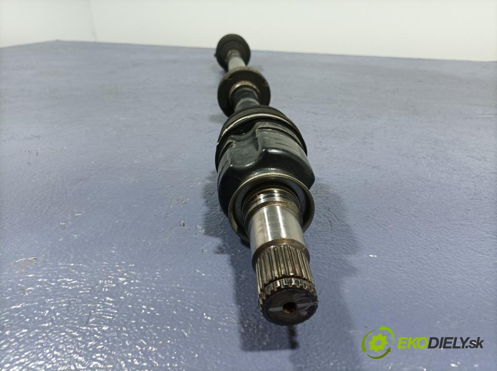 Toyota Auris 2017 poloos Prava: Predné 4341002850C