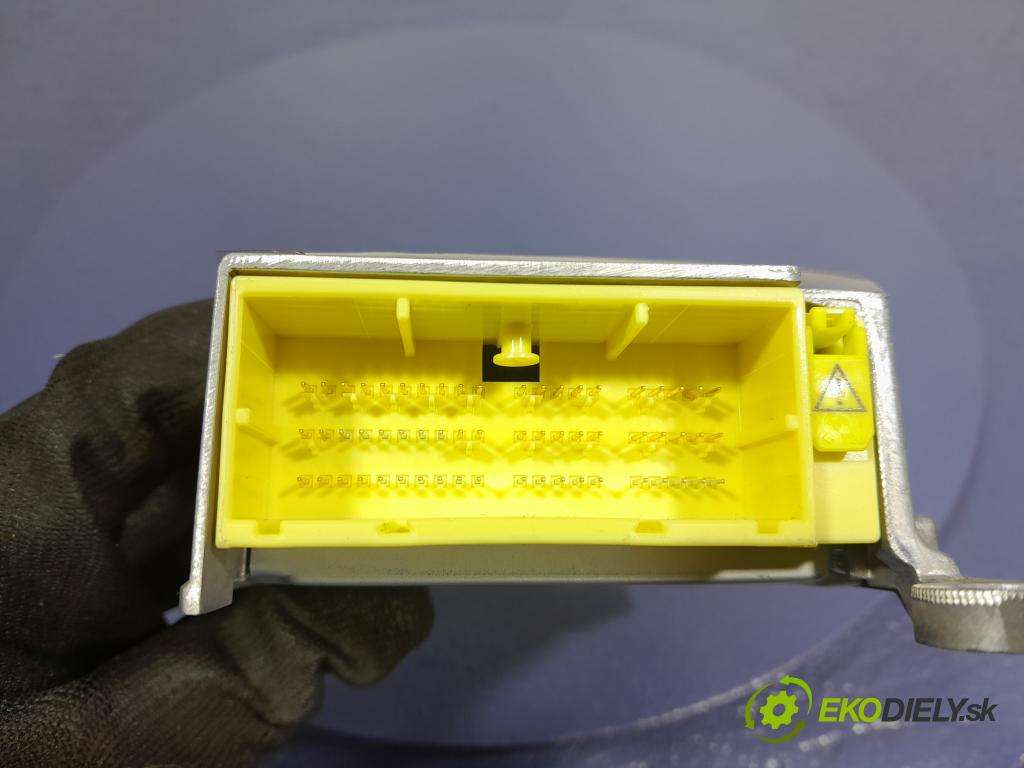 Toyota Auris 2017 Airbag: x 89170-02J70