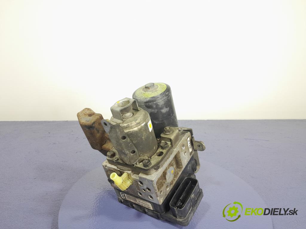 Toyota Prius 2007 čerpadlo ABS x 44510-47050