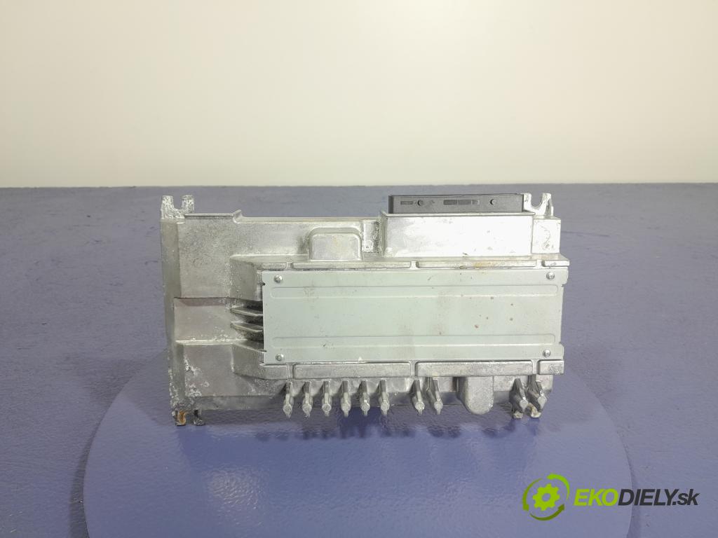 Skoda Octavia 2020 Zesilovač: Rádio: Navigacia: 81A035223