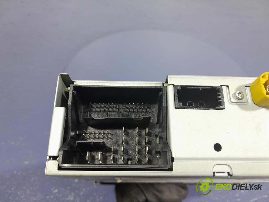 Skoda Octavia 2020 Radio I Navigácia: 565035874