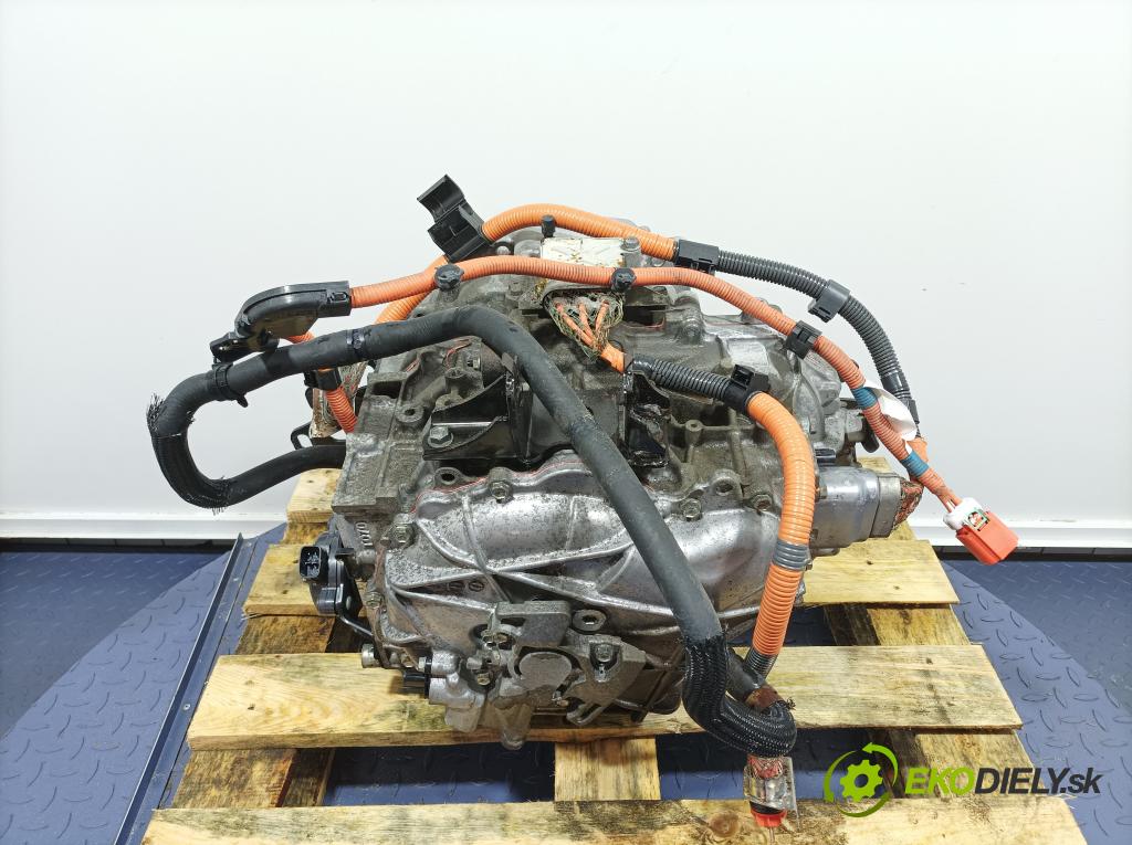 Toyota Auris 2017 prevodovka automatická P8710216