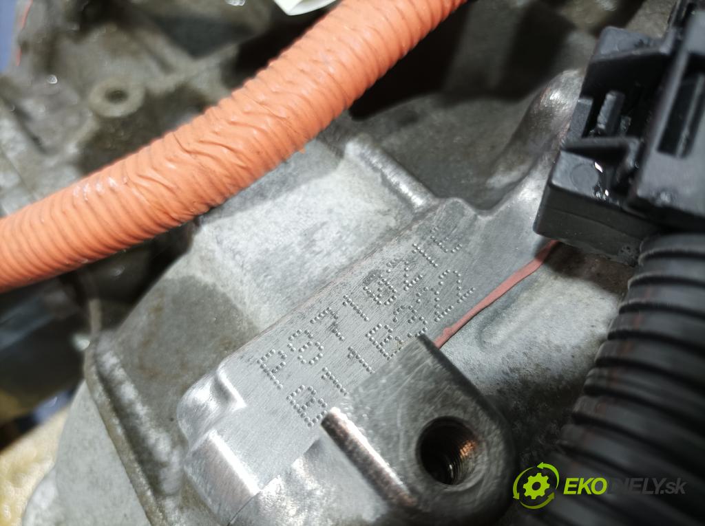 Toyota Auris 2017 prevodovka automatická P8710216