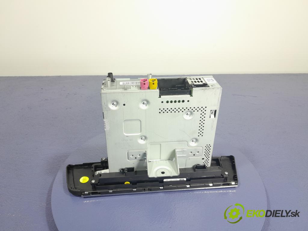 Audi A7 2013 Radio I Navigácia: 4G0035192H