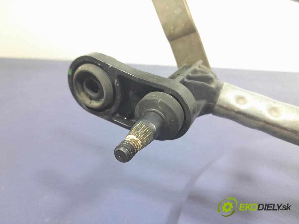 Skoda Octavia 2020 mechanismus motorek Stěrače: před 5E1955023B