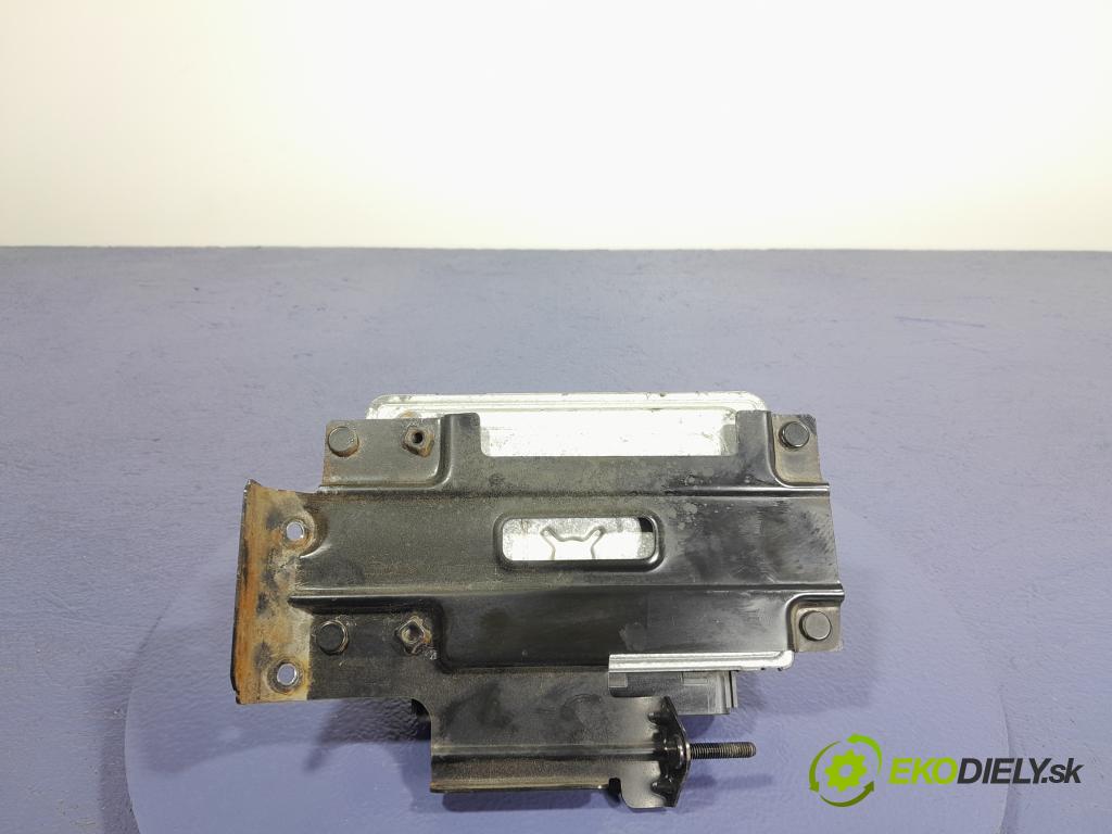 Chevrolet Spark 2010 riadiaca jednotka Motor: 96958816