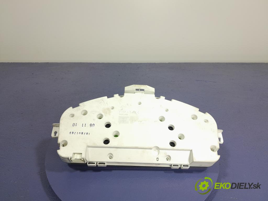 Volvo S40/V40 2011 prístrojovka/ budíky 31296226