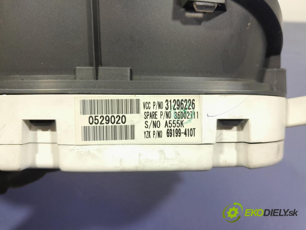 Volvo S40/V40 2011 prístrojovka/ budíky 31296226