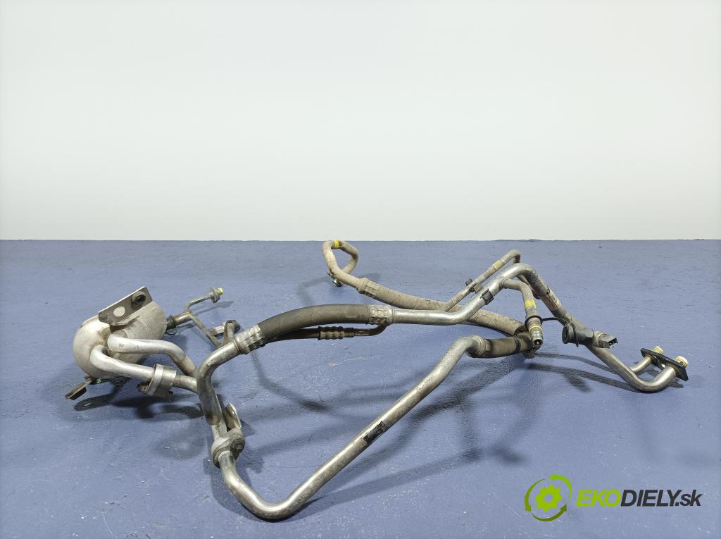 Volvo S40/V40 2011 rúrka Klimatizácia: 31320428