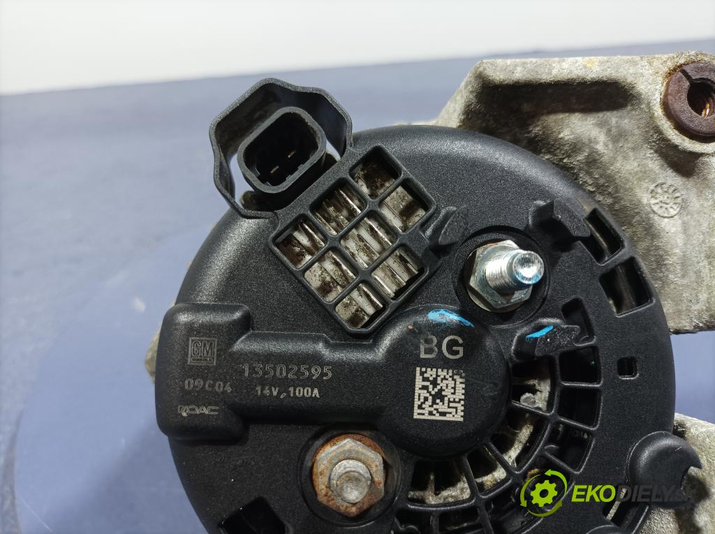 Chevrolet Cruze 2009 Alternator 13502595