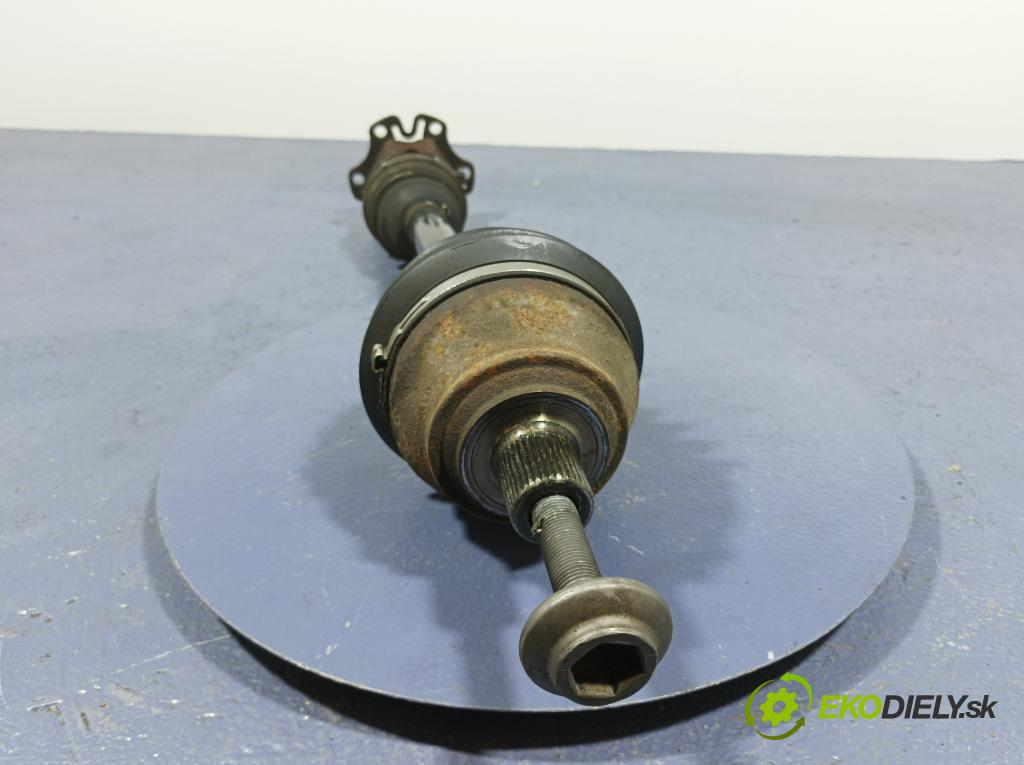 Audi A6 2007 poloos Prava: Predné 4F0407272T