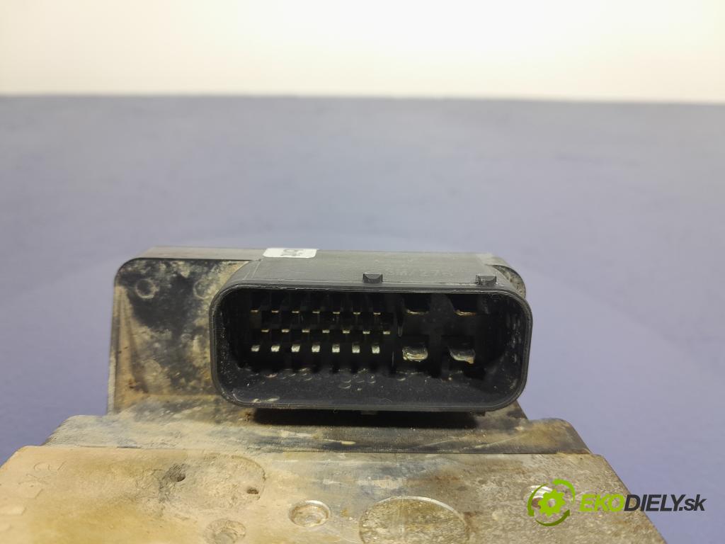Hyundai Santa Fe 2005 čerpadlo ABS x 58900-26560