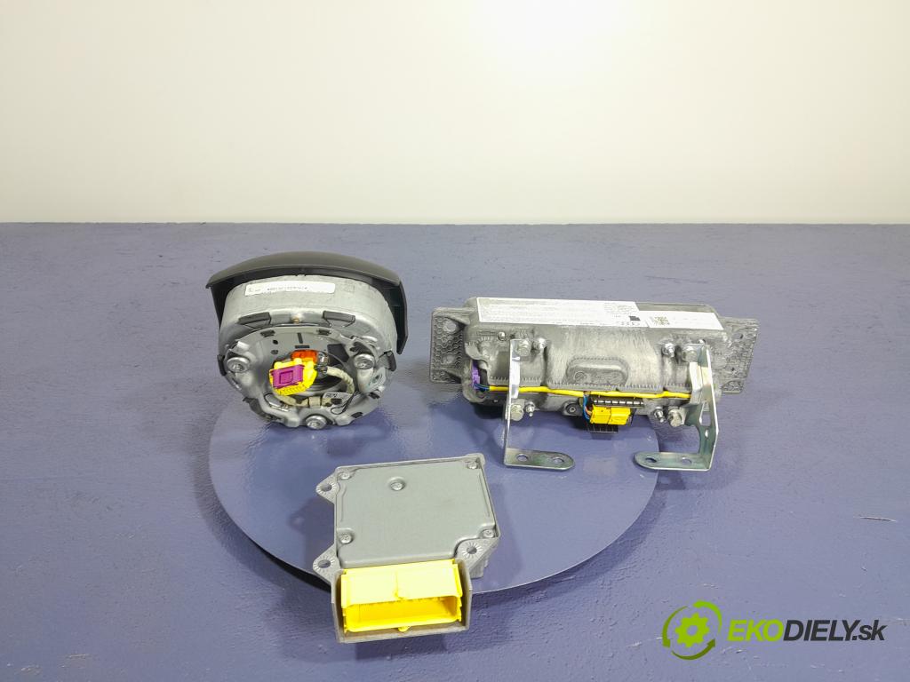 Audi A6 2007 kokpit,pristrojová doska 4F1857003A