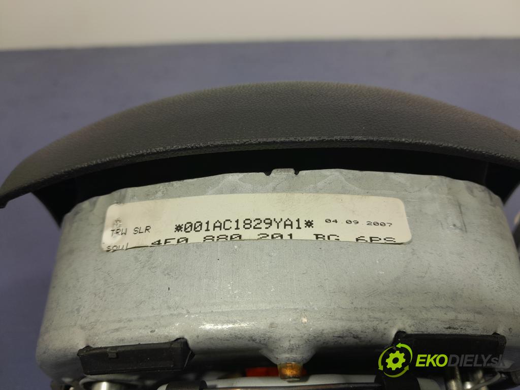 Audi A6 2007 kokpit,pristrojová doska 4F1857003A