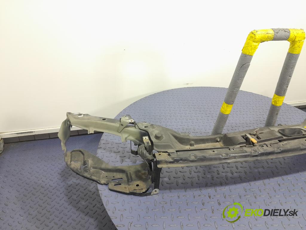 Volvo S40/V40 2011 výztuha Čelní / stěna Přední 01