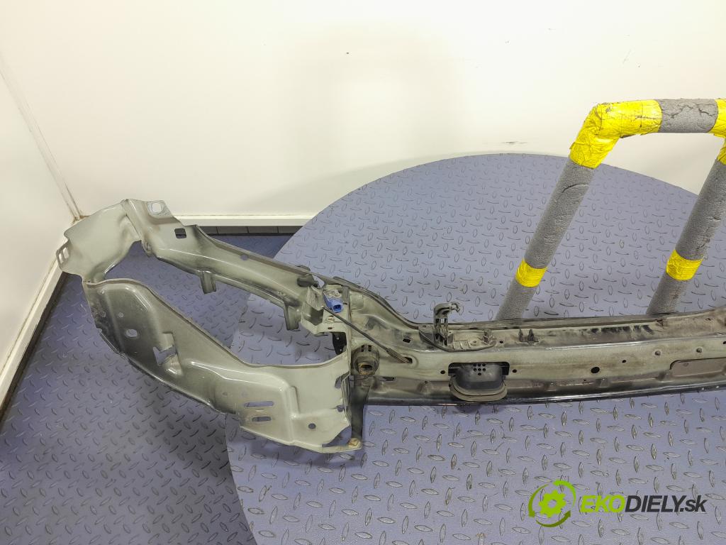 Volvo S40/V40 2011 výztuha Čelní / stěna Přední 01