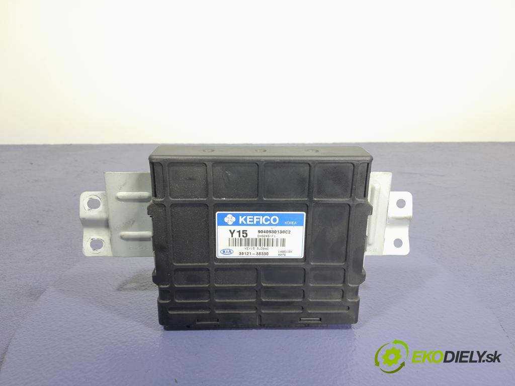 Kia Sorento 2004 riadiaca jednotka Motor: 39121-38330