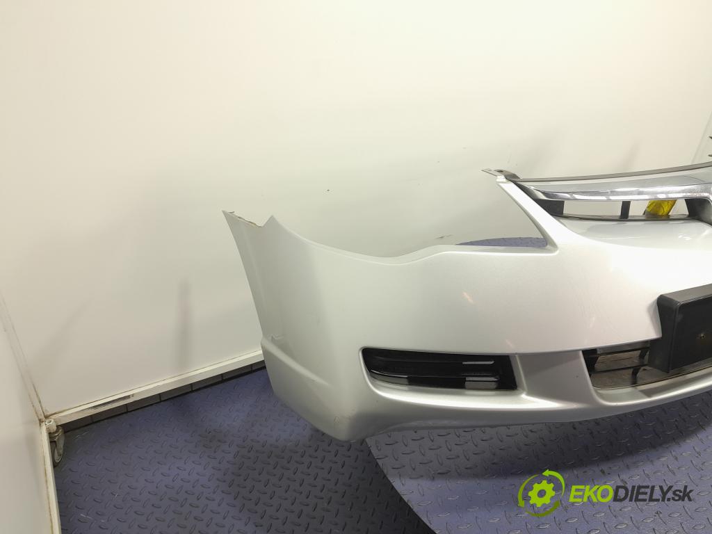 Honda Civic 2006 nárazník před 01