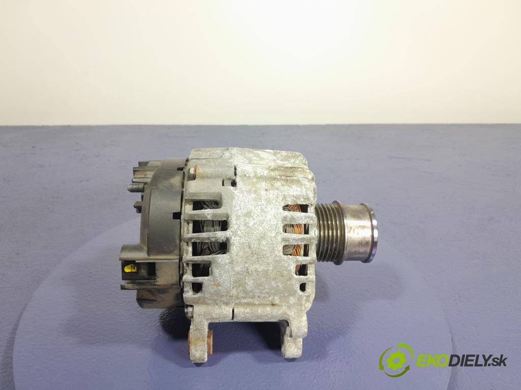 Skoda Octavia 2018 Alternator 04C903021A