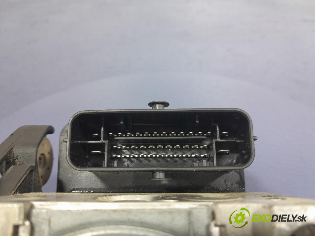 Skoda Octavia 2018 čerpadlo ABS x 5Q0614517CS