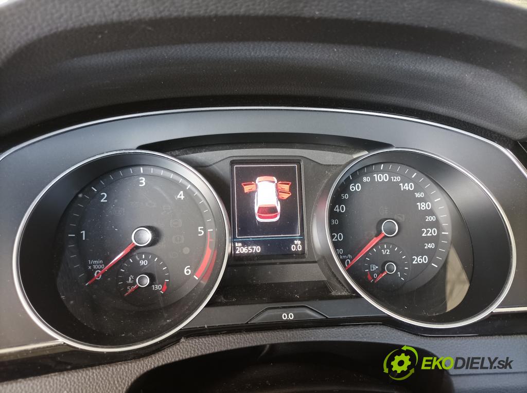 Vw Passat 2017 prístrojovka/ budíky 3G0920751C
