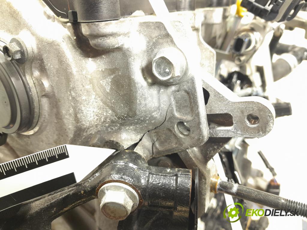 Toyota Corolla 2022 motor Benzín: FM15A