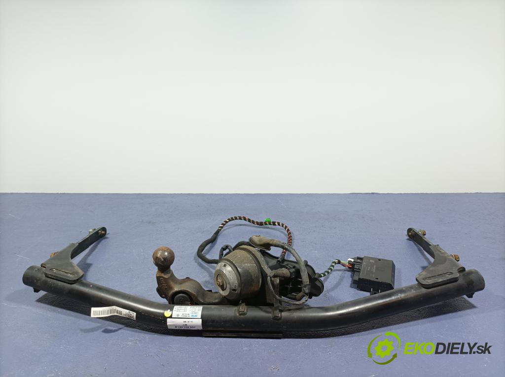 Vw Passat 2017 oko Do Přívěsy 3G9803881B