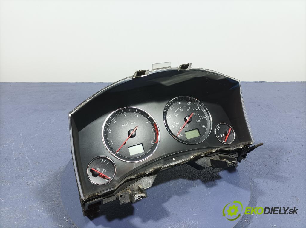 Infiniti Fx35 2005 prístrojovka/ budíky 01