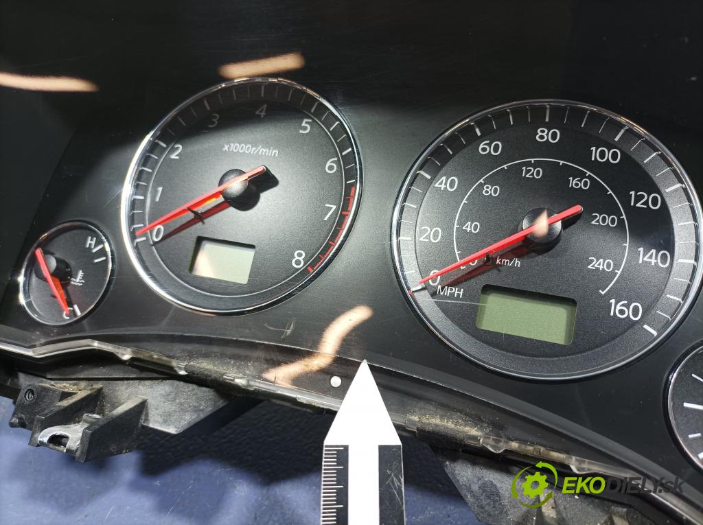 Infiniti Fx35 2005 prístrojovka/ budíky 01