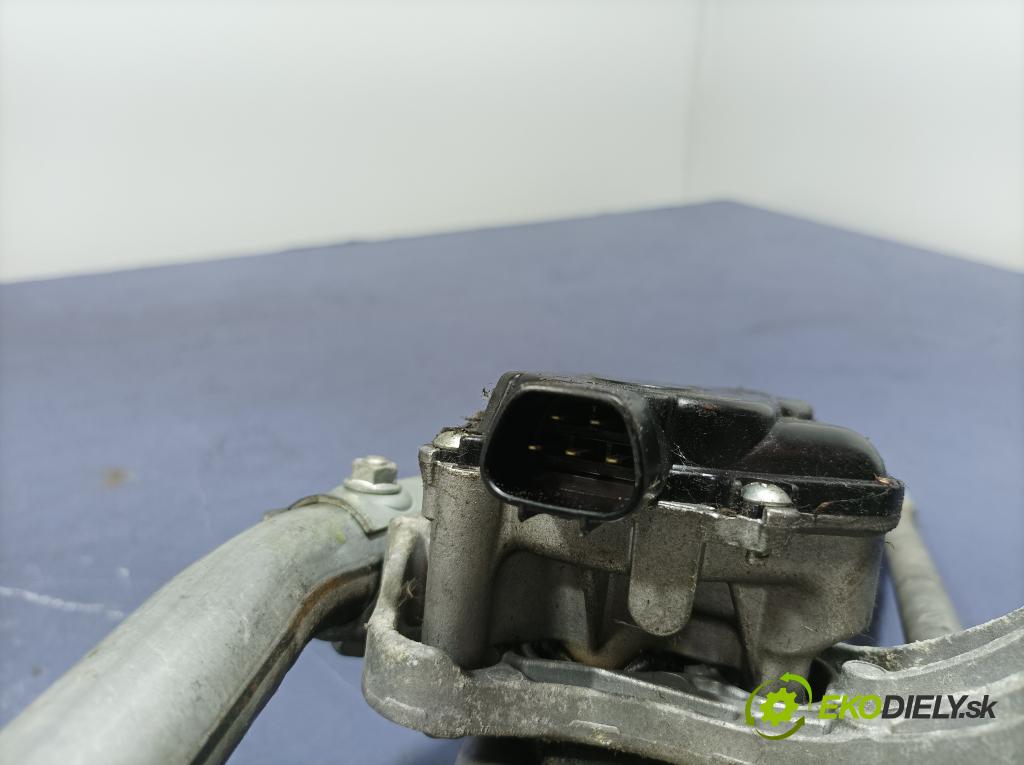 Honda Civic 2006 mechanismus motorek Stěrače: před 01