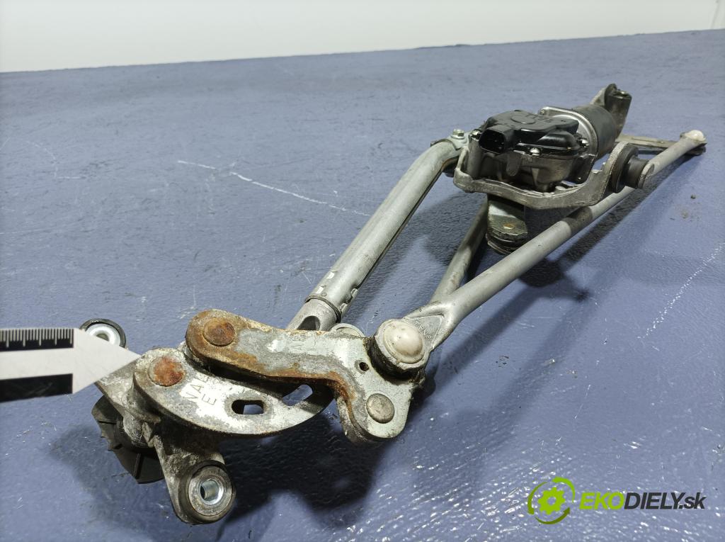 Honda Civic 2006 mechanismus motorek Stěrače: před 01