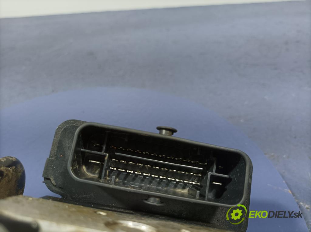 Skoda Fabia 2016 čerpadlo ABS x 6C0614517R
